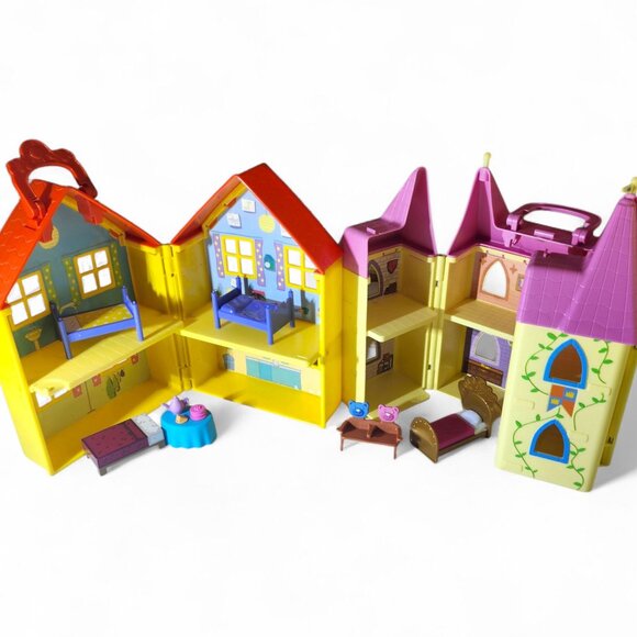 Peppa Pig Playset Bundle Lot Castle Dollhouse Yellow House Carry Case Kids Toys - Picture 3 of 9